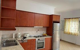 Loukas Apartments